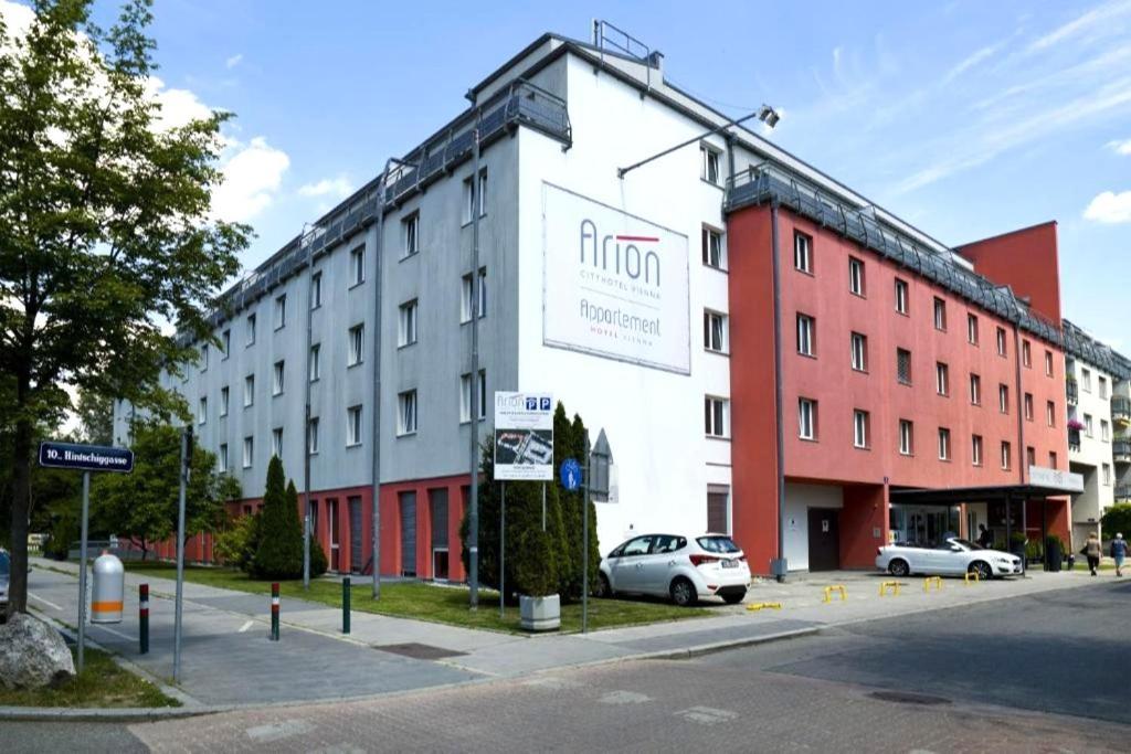 Arion Cityhotel Und Hotel 4*